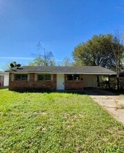 Building Photo - 323 W 83rd St