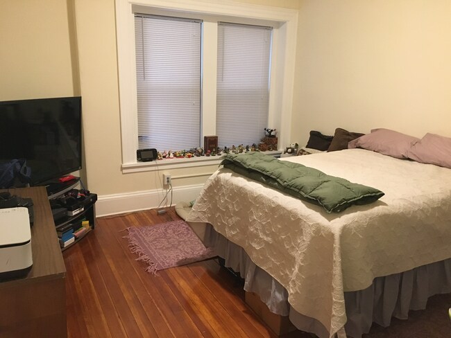 Foto del edificio - 1463 Beacon St