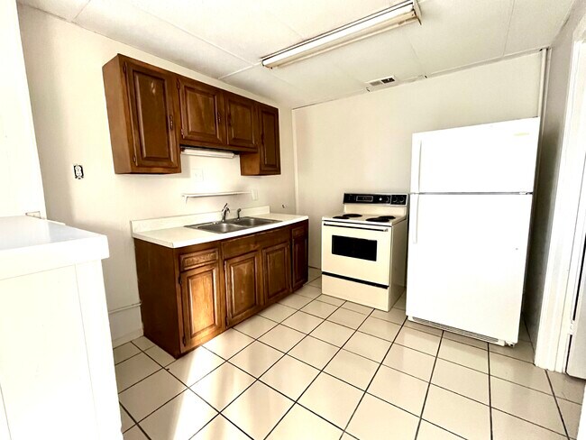 Foto del edificio - 2713 Rodman St