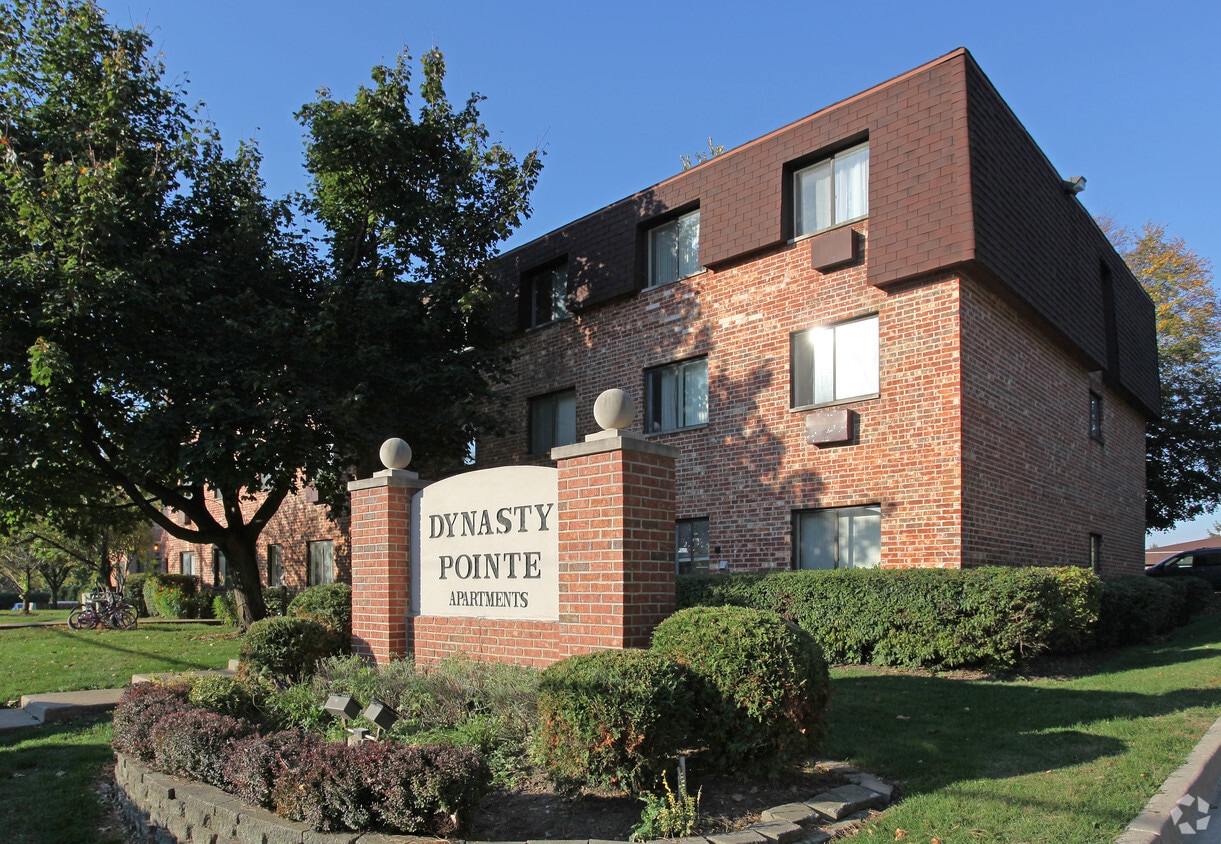 Primary Photo - Dynasty Pointe Apartments