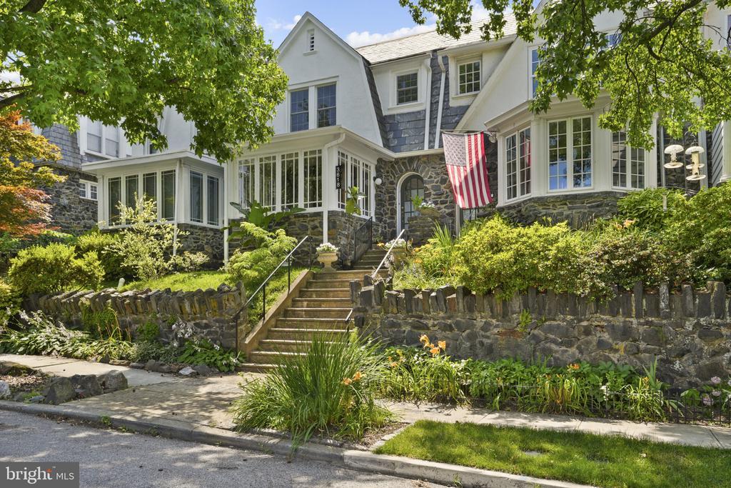 Primary Photo - 3618 Ednor Rd