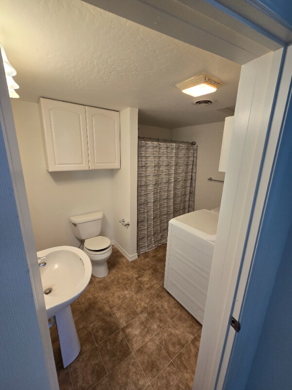 Foto del edificio - 608 Hillsdale St