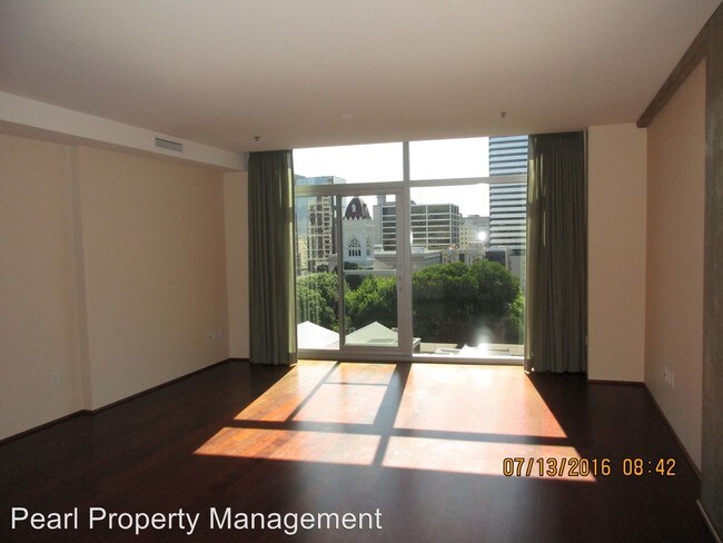 Foto del edificio - 1221 SW 10th Ave