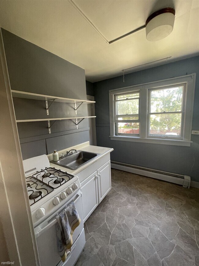 Building Photo - 1 br, 1 bath 4plex - 515 S Westnedge Ave A...