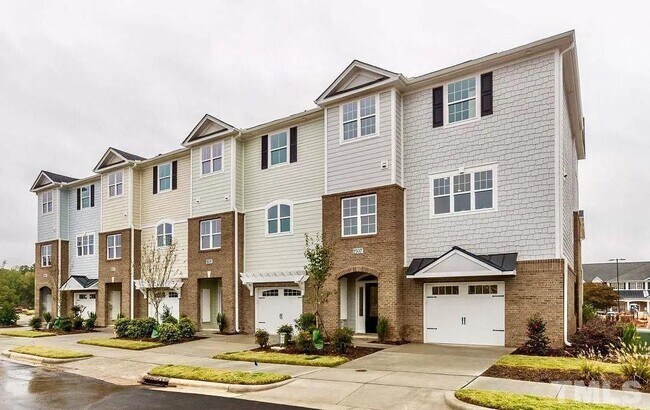 Building Photo - 1505 Gathering Park Cir