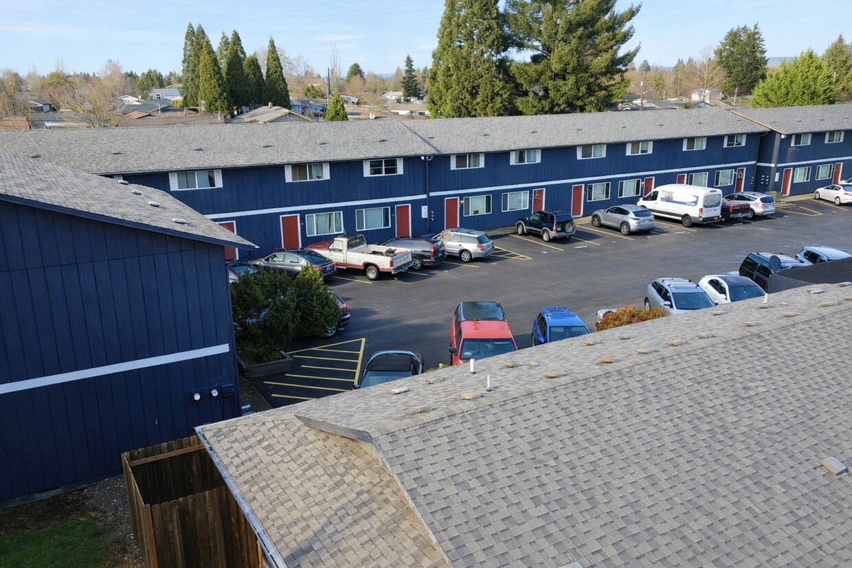 Foto del edificio - Rhoda Anne Townhomes