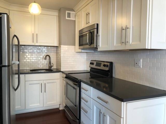 Foto del edificio - 21 W Goethe St