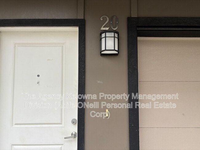 Building Photo - 500 Fleming Rd