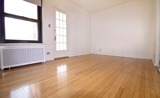 Building Photo - 5409 S Blackstone Ave