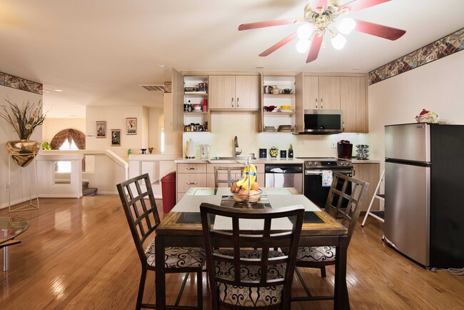 Foto del edificio - 7889 Spindrift Cove St
