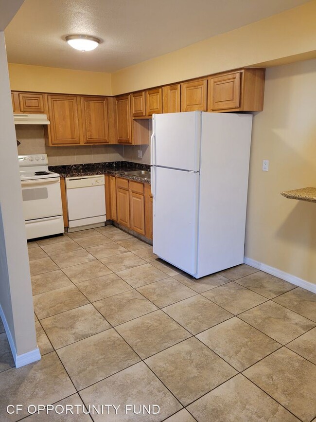 Building Photo - 3 br, 2 bath House - 612 Fenton, 101