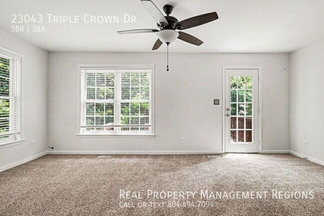 Building Photo - 23043 Triple Crown Dr