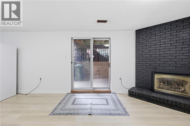Building Photo - 79 Adis Ave