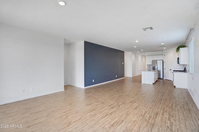 Foto del edificio - 11341 E Unger Ave