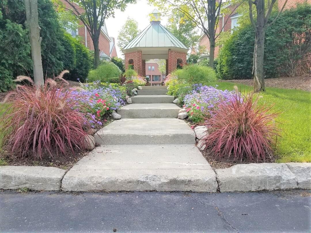 Primary Photo - 159 Georgetown Square N