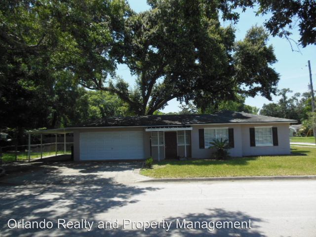 Primary Photo - 100 W Hazel St