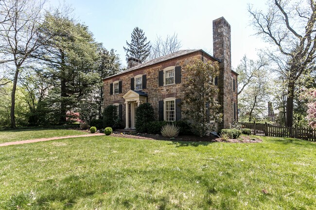 117 Upnor Road - 117 Upnor Rd