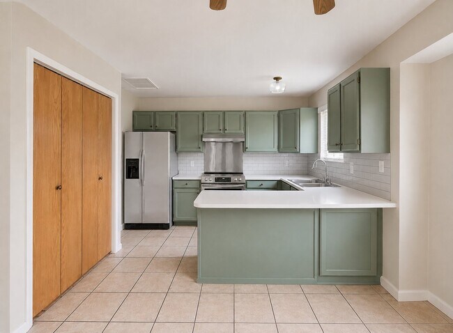Foto del edificio - 2930 Dunsmoore Way