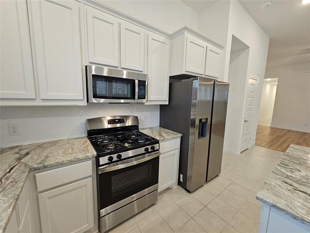 Building Photo - 3915 Chesapeake Ln