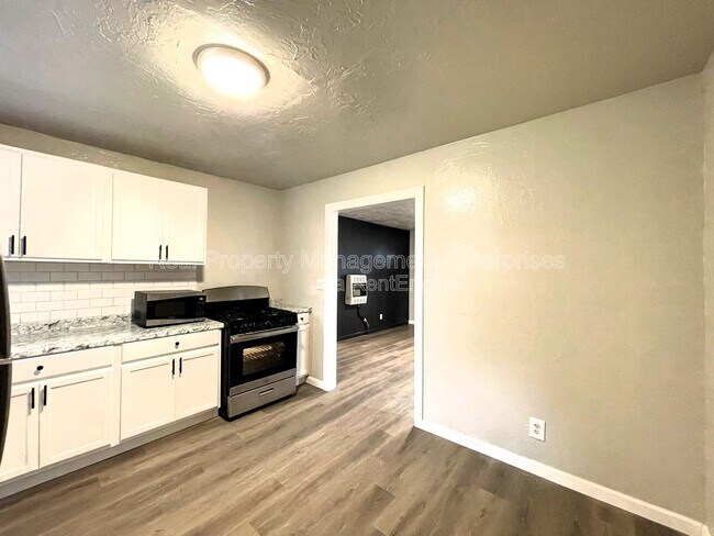 Foto del edificio - 3601 NW 15th St