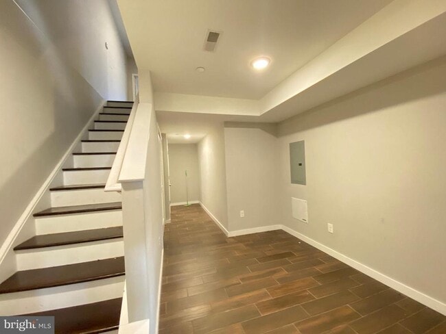 Building Photo - 1708 N Bouvier St