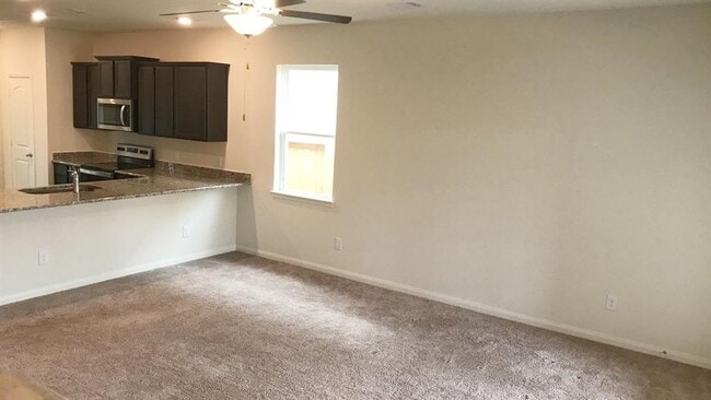Building Photo - 20731 Solstice Point Dr