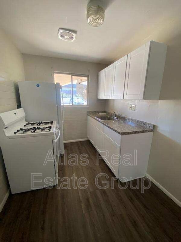 Building Photo - 7102 N 45th Ave