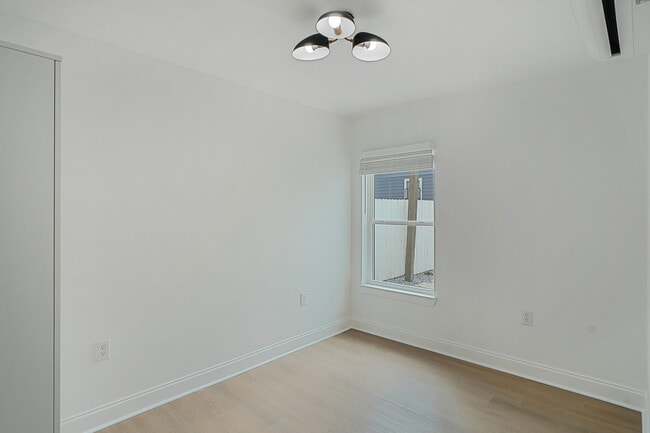 Photo - S Saratoga Apartment