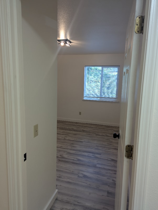 Building Photo - 710 S Weed Blvd