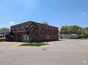 Building Photo - 793 N 5th Ave