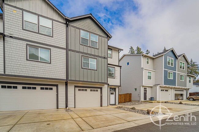 Foto del edificio - 3 Bedroom Mt. Vista Townhouse! Modern Fini...
