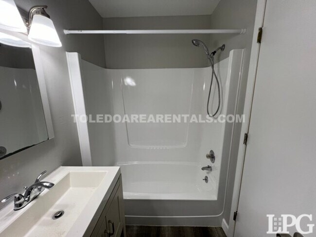 Foto del edificio - 4425 Talmadge Rd