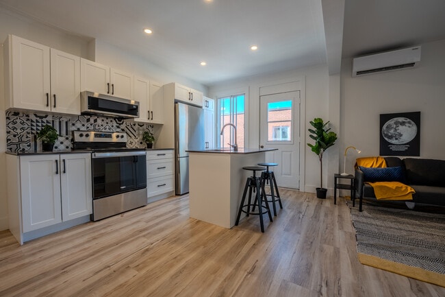 Building Photo - 5140 Randall