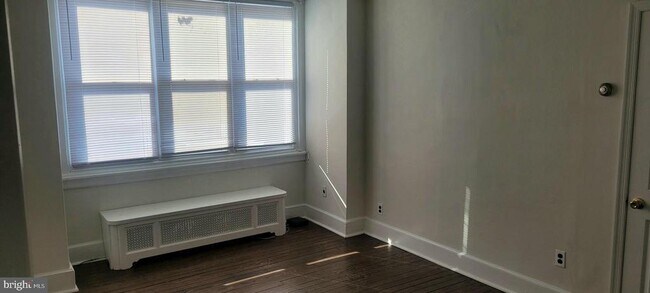 Foto del edificio - 2243 S Lambert St