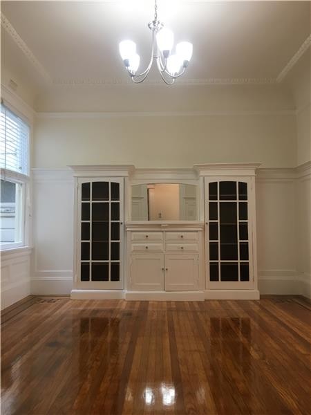 Foto del edificio - 230 Shrader St