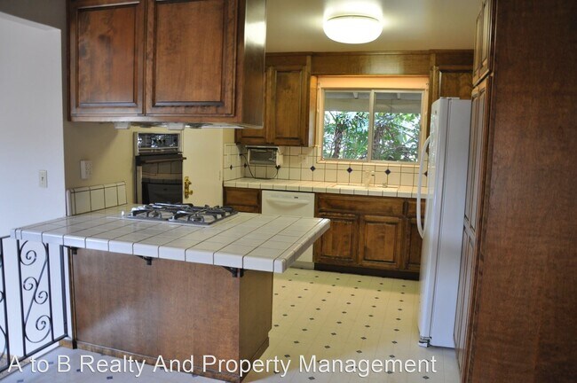 Building Photo - 3 br, 2 bath House - 772 Hibiscus Ln
