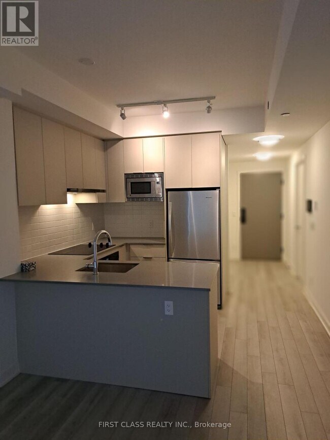 Photo du bâtiment - 3079 Trafalgar Rd