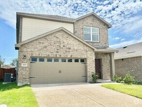 Building Photo - 4509 Firewheel Dr