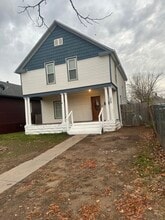 Building Photo - 1504 8th St