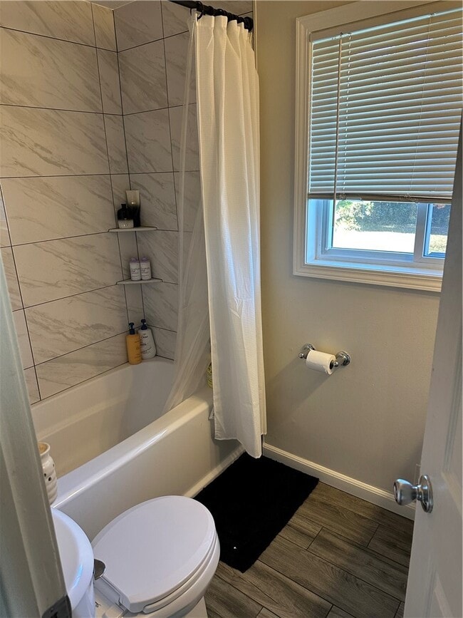 Building Photo - 2384 Spencerport Rd