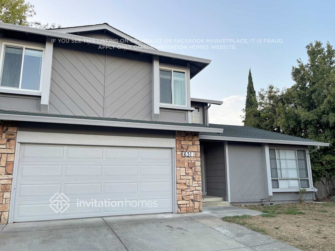 Foto principal - 631 Meadows Ct