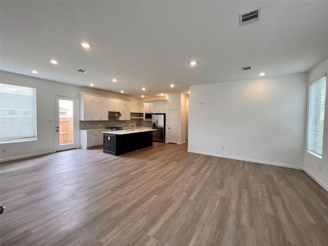 Foto del edificio - 27023 Golden Isle Ln
