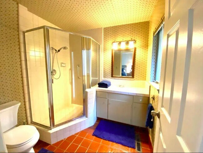 Building Photo - 851 Moana Ct