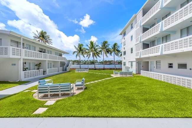 Building Photo - Normandy Cove