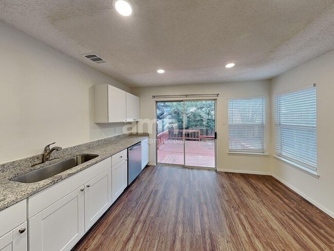 Building Photo - 2407 Canyon Rim