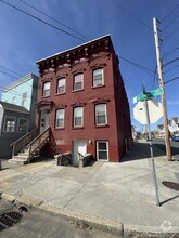 Building Photo - 167 Second Ave