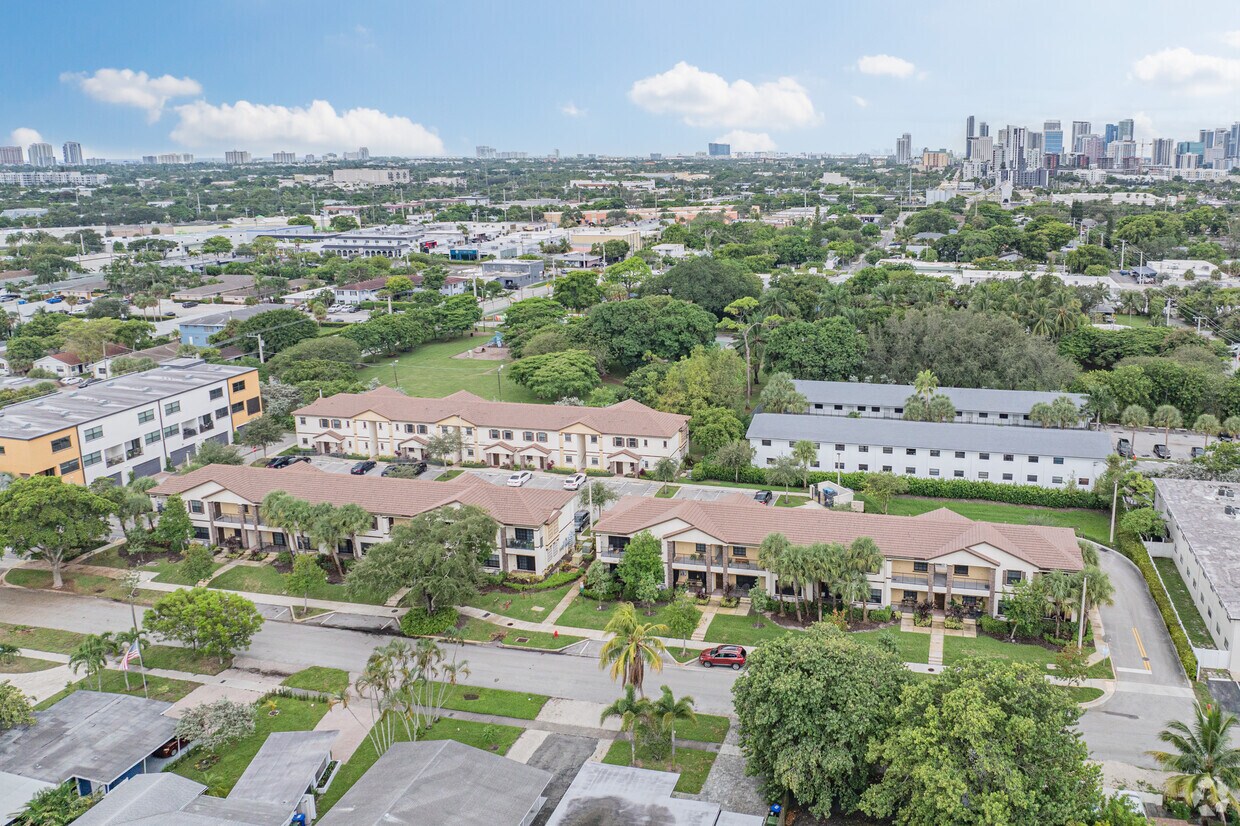 Contexto - 540-630 NE 14th Ct