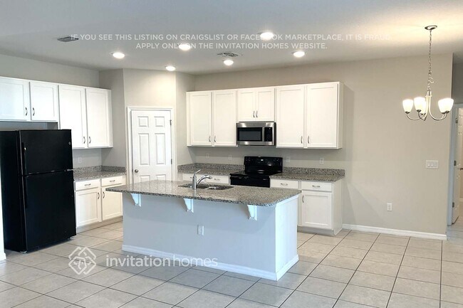 Foto del edificio - 2641 Grasmere View Pkwy N