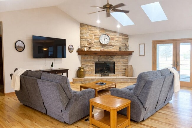 Foto del edificio - W4604 Palmer Rd