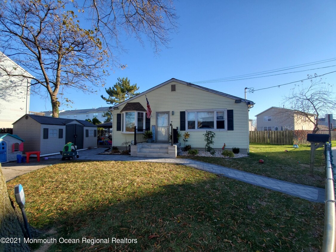 9 Campview Ave, Keansburg, NJ 07734 House Rental in Keansburg, NJ